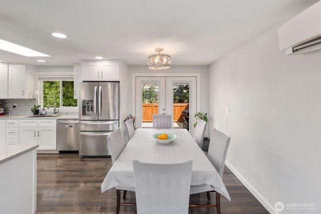 11102 126th Avenue NE, Kirkland, WA 98033