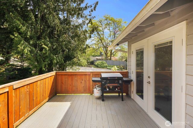 11102 126th Avenue NE, Kirkland, WA 98033