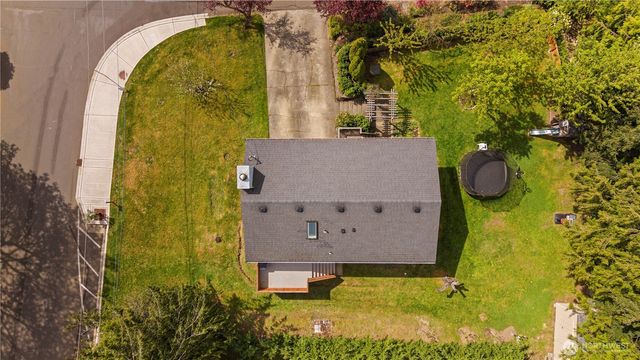 11102 126th Avenue NE, Kirkland, WA 98033