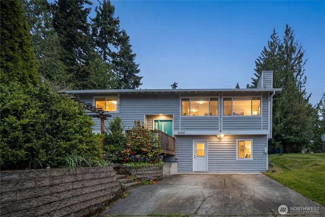 11102 126th Avenue NE, Kirkland, WA 98033