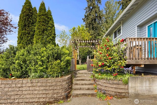 11102 126th Avenue NE, Kirkland, WA 98033
