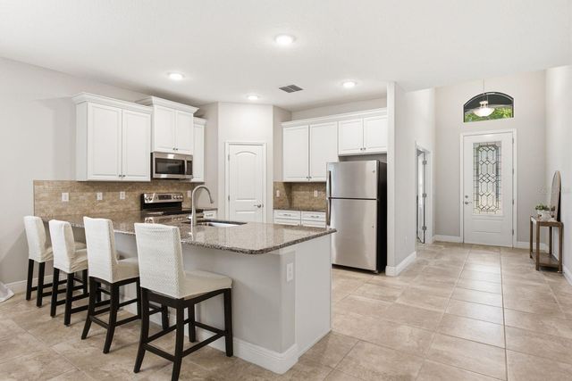 11392 WEAVER HOLLOW ROAD, New Port Richey, FL 34654