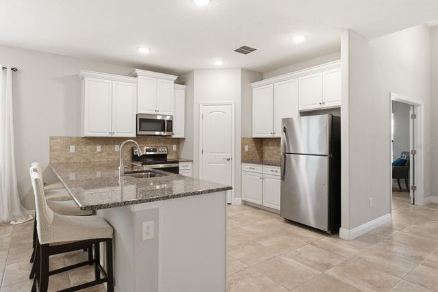 11392 WEAVER HOLLOW ROAD, New Port Richey, FL 34654