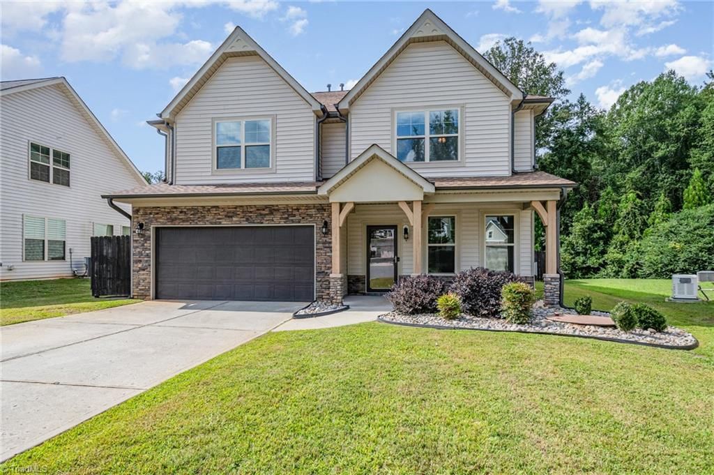 5 Harbor Glen Court, Greensboro, NC 27455