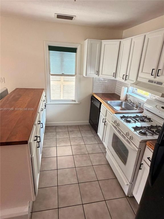1837 Buchanan Street, Hollywood, FL 33020