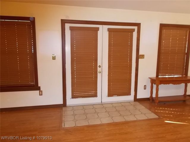 804 Fuller Avenue, Pocola, OK 74902
