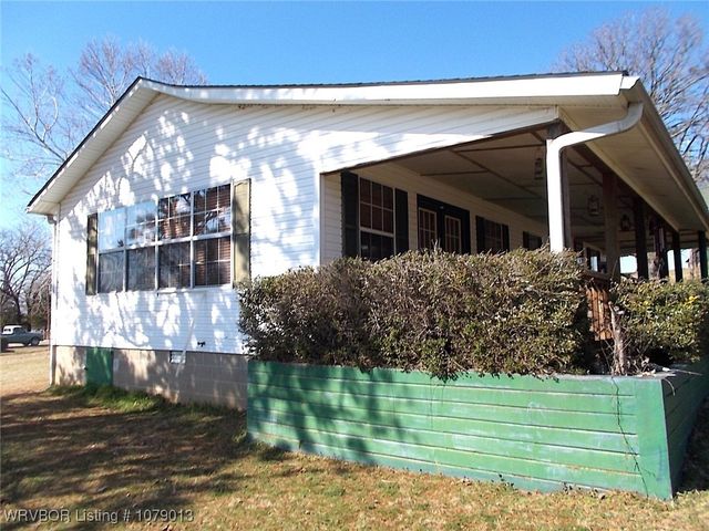 804 Fuller Avenue, Pocola, OK 74902