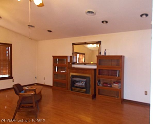 804 Fuller Avenue, Pocola, OK 74902