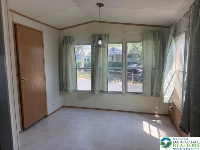 74 Easy Street, Allen Twp, PA 18067