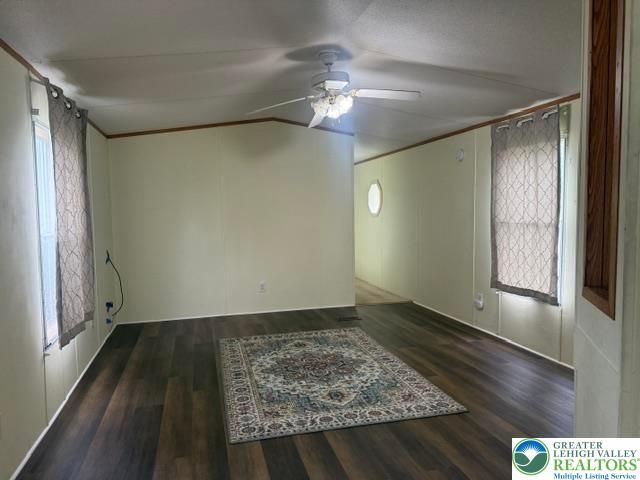74 Easy Street, Allen Twp, PA 18067