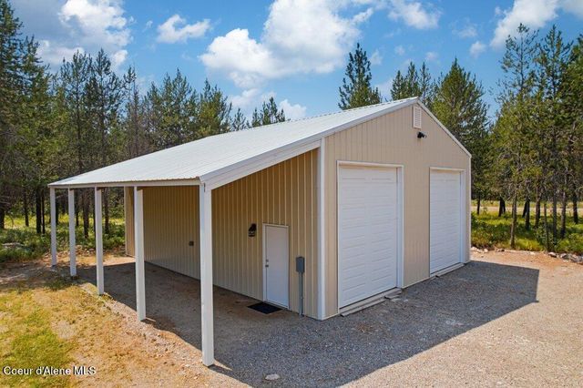 20698 N Wandering Pines RD, Rathdrum, ID 83858