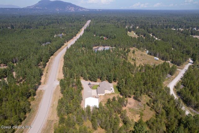 20698 N Wandering Pines RD, Rathdrum, ID 83858