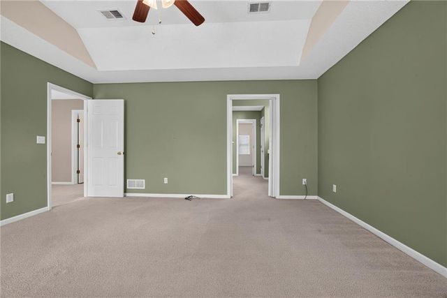 15570 S ALDEN Street, Olathe, KS 66062
