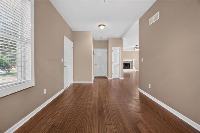 15570 S ALDEN Street, Olathe, KS 66062
