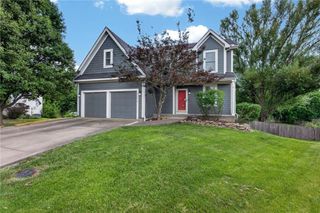 15570 S ALDEN Street, Olathe, KS 66062