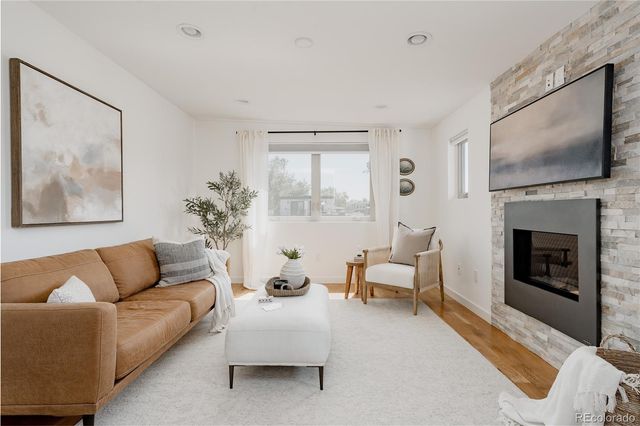 4250 Stuart Street, Denver, CO 80212