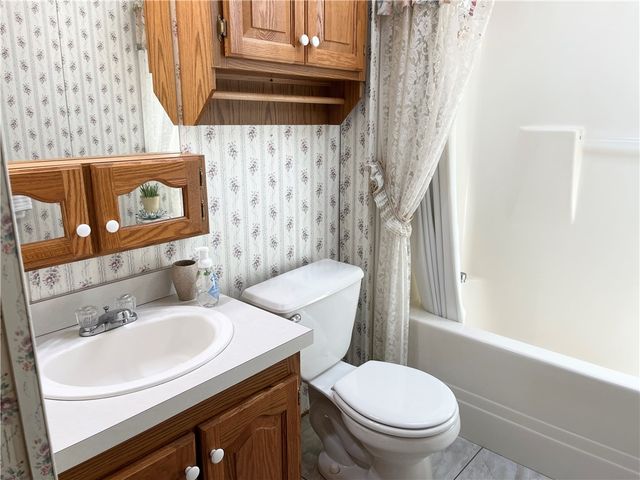 422 Mchenry Valley Road, Almond, NY 14804