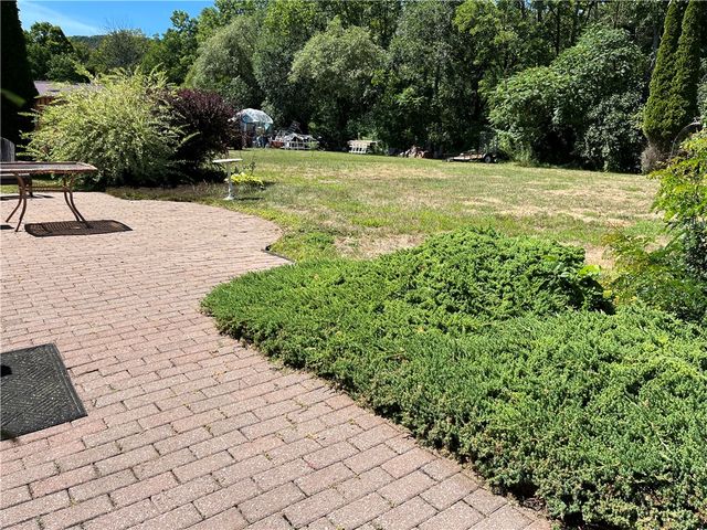 422 Mchenry Valley Road, Almond, NY 14804