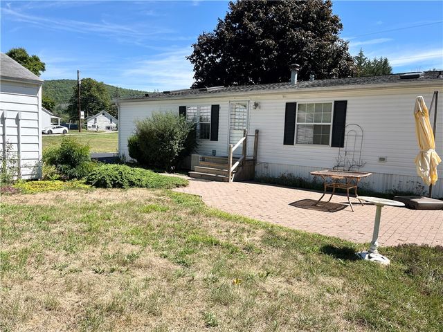 422 Mchenry Valley Road, Almond, NY 14804