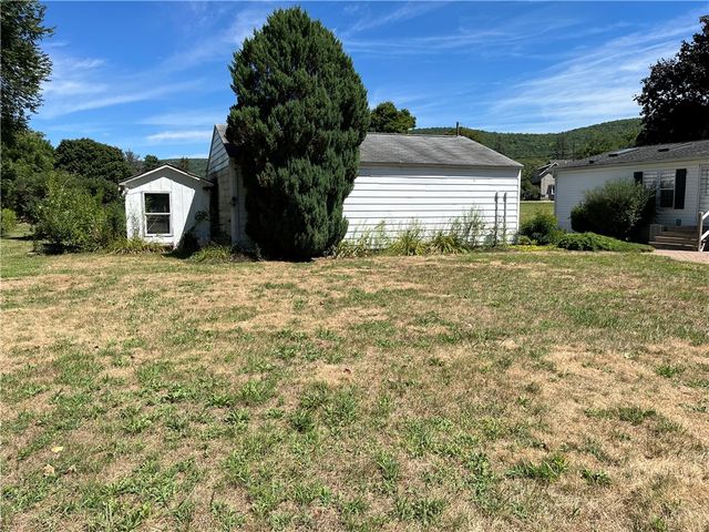 422 Mchenry Valley Road, Almond, NY 14804