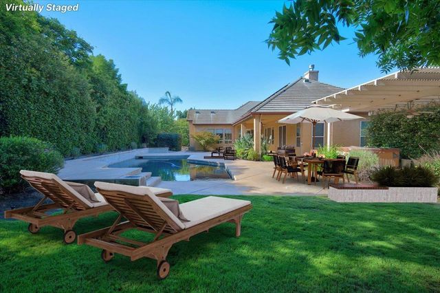 11 W Jordan Avenue, Clovis, CA 93611