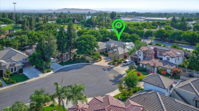 11 W Jordan Avenue, Clovis, CA 93611