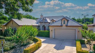 11 W Jordan Avenue, Clovis, CA 93611
