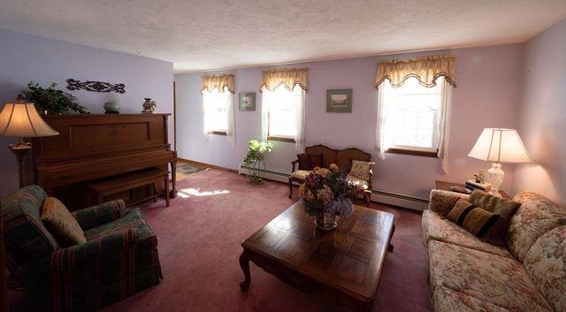 4 Koski Way, Townsend, MA 01469