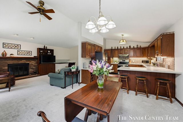 15967 Ryan Drive, Park Twp, MI 49424