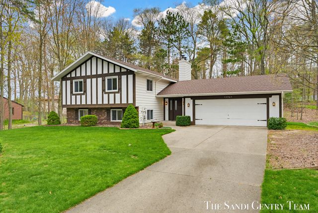 15967 Ryan Drive, Park Twp, MI 49424