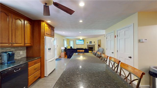 6 Forest Hill Drive, North Smithfield, RI 02896
