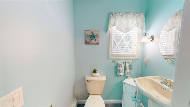 6 Forest Hill Drive, North Smithfield, RI 02896