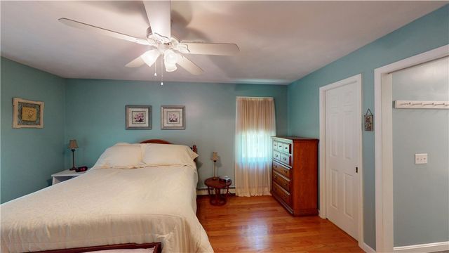 6 Forest Hill Drive, North Smithfield, RI 02896