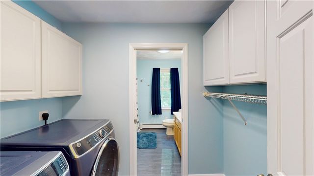 6 Forest Hill Drive, North Smithfield, RI 02896