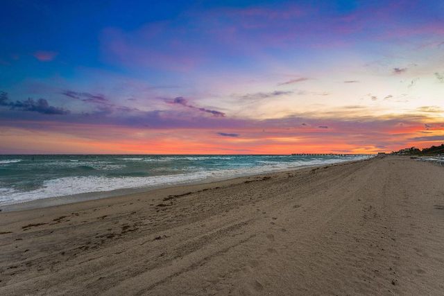 2784 S Ocean Boulevard 303e, Palm Beach, FL 33480