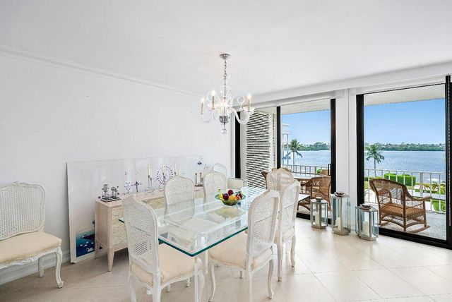 2784 S Ocean Boulevard 303e, Palm Beach, FL 33480