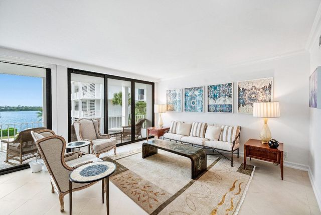 2784 S Ocean Boulevard 303e, Palm Beach, FL 33480