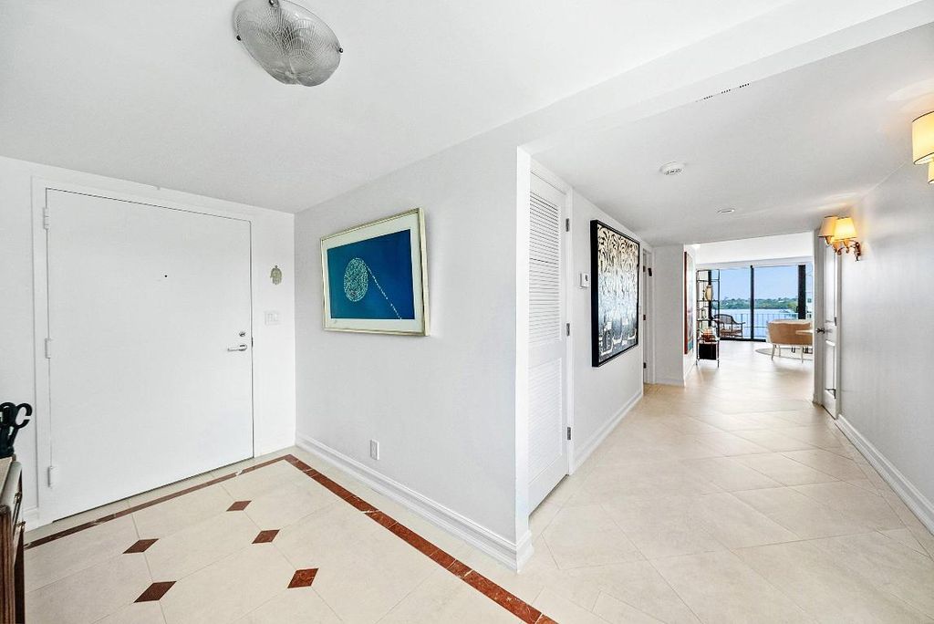 2784 S Ocean Boulevard 303e, Palm Beach, FL 33480