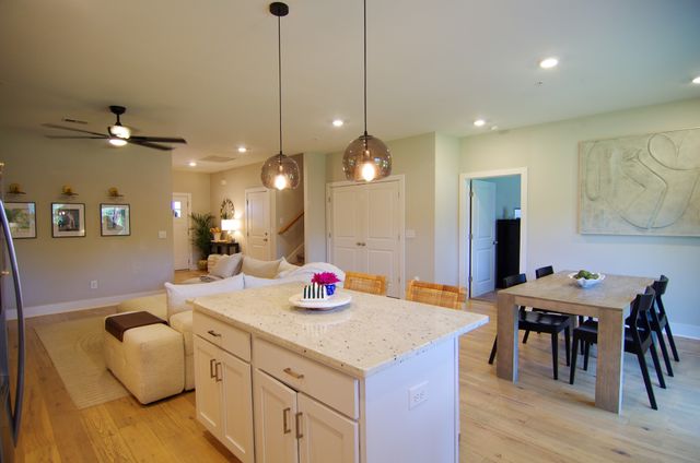 1144 Lock 4 Rd Unit H1, Gallatin, TN 37066