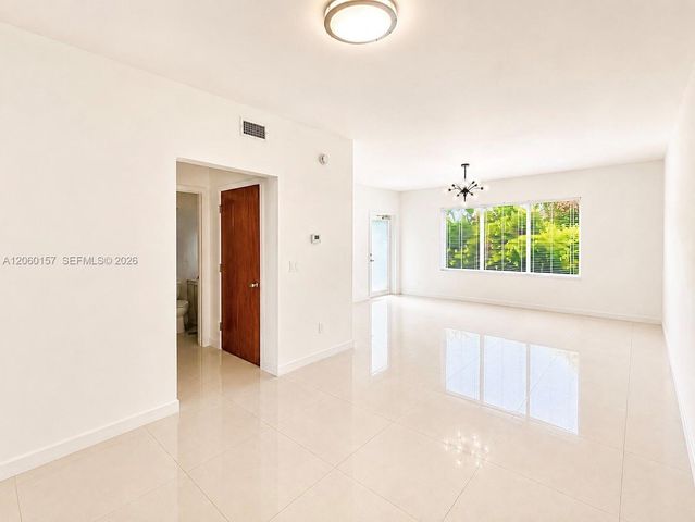 1027 94th Street 7, Bay Harbor Islands, FL 33154
