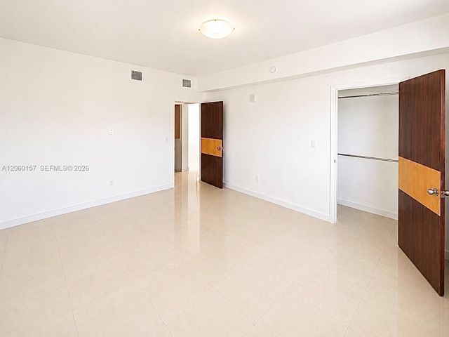 1027 94th Street 7, Bay Harbor Islands, FL 33154