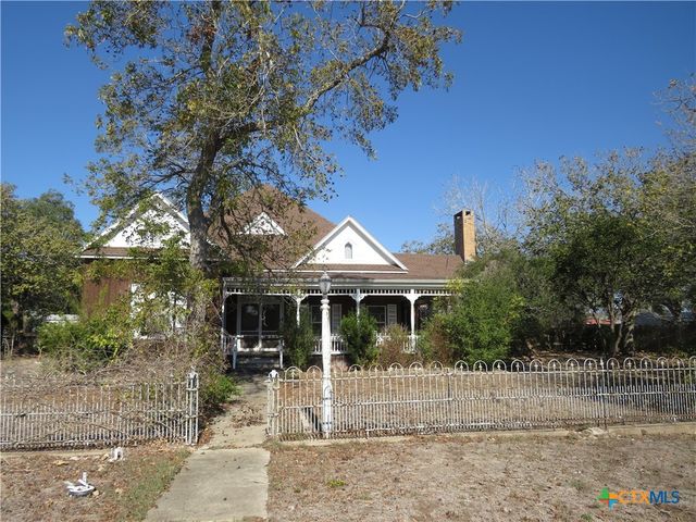 342 W Oak Street, Goliad, TX 77963