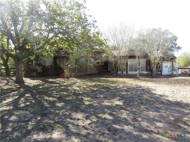 342 W Oak Street, Goliad, TX 77963
