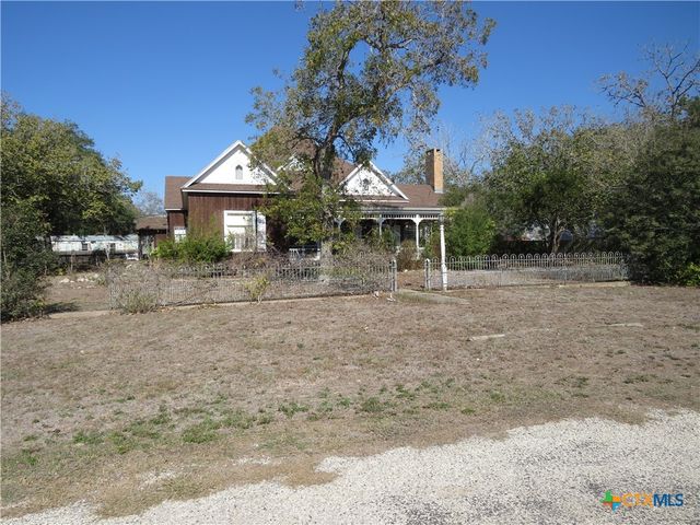 342 W Oak Street, Goliad, TX 77963