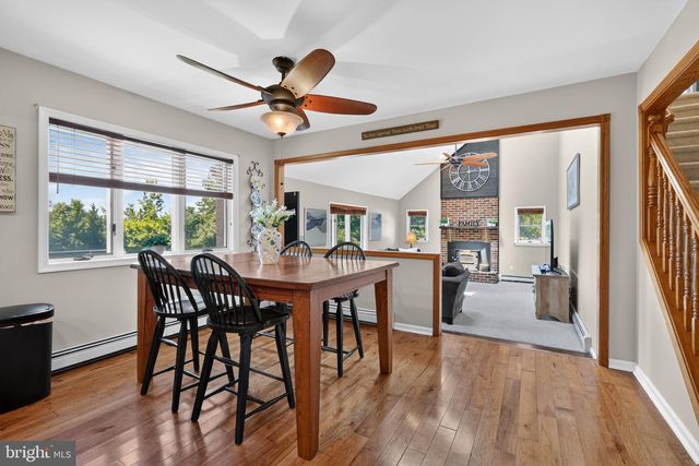 2002 BROAD ST, Perkasie, PA 18944