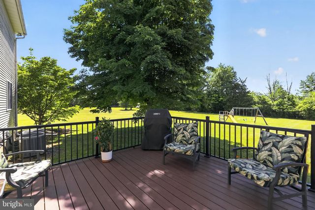 2002 BROAD ST, Perkasie, PA 18944
