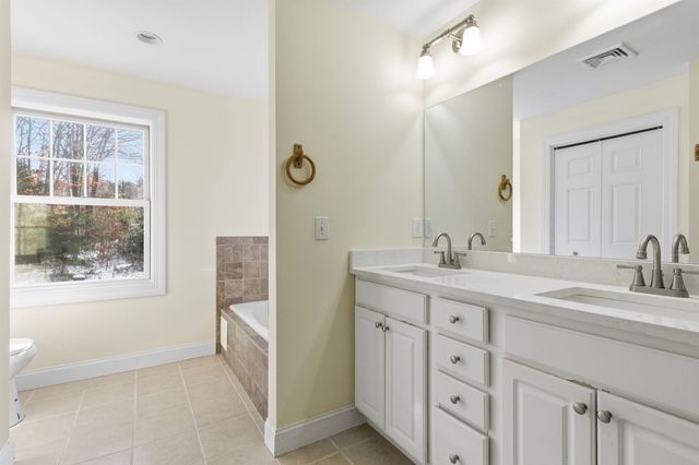 56 Sun Lake Drive, Belmont, NH 03220