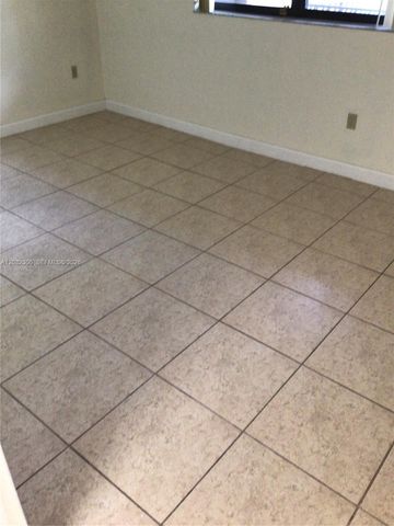 10975 SW 107th Street 302, Miami, FL 33176