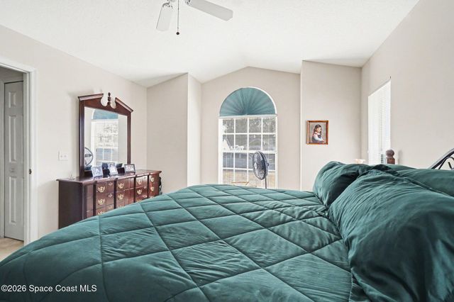 1670 E Spring Ridge Circle, Winter Garden, FL 34787