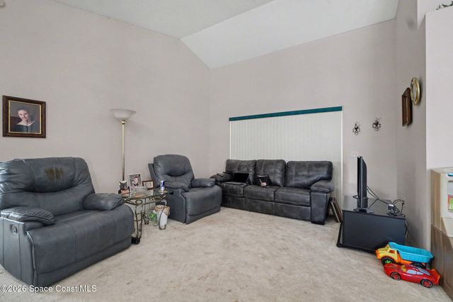 1670 E Spring Ridge Circle, Winter Garden, FL 34787